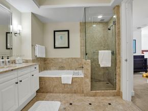 1435 Brickell Ave 3012, Miami FL 33131