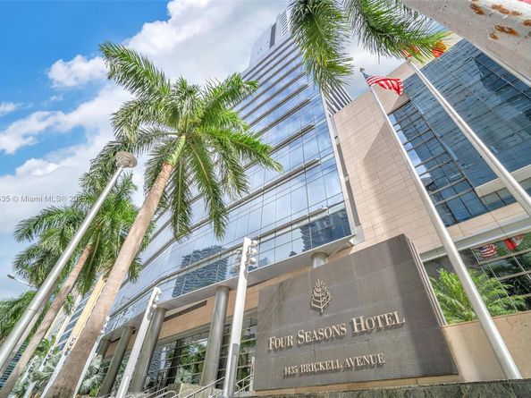 1435 Brickell Ave 3012, Miami FL 33131