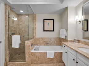 1435 Brickell Ave 3012, Miami FL 33131