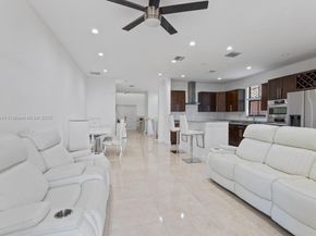 875 NW 97th Ct, Miami FL 33172