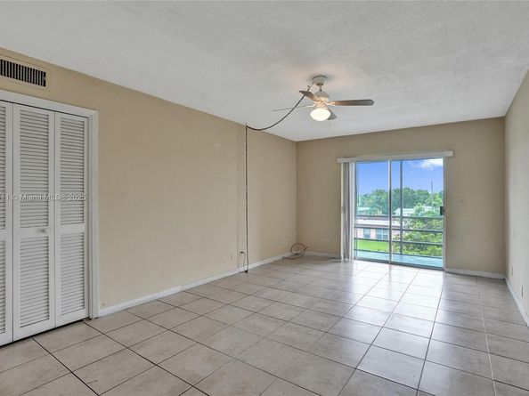 4731 NW 10th Ct 314, Plantation FL 33313