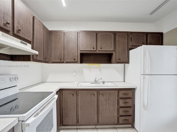 4731 NW 10th Ct 314, Plantation FL 33313