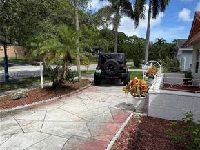 4390 NW 4th Ct, Coconut Creek FL 33066