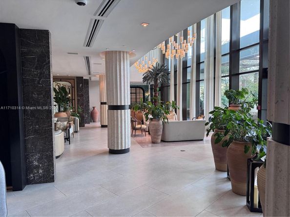 1100 West Ave PH1, Miami Beach FL 33139
