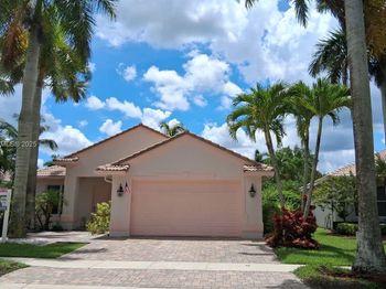 1946 Harbor View Cir