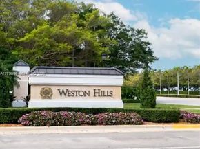 1946 Harbor View Cir, Weston FL 33327