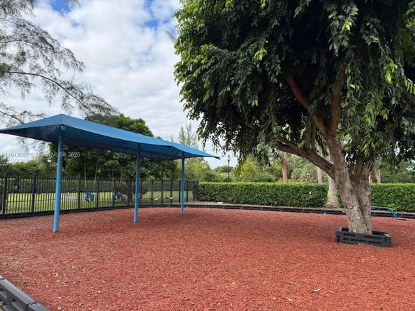 3490 Foxcroft Rd B208, Miramar FL 33025