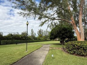 3490 Foxcroft Rd B208, Miramar FL 33025