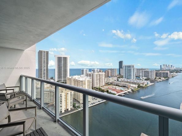 2602 E Hallandale Beach Blvd R2703, Hallandale Beach FL 33009