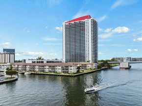 2602 E Hallandale Beach Blvd R2703, Hallandale Beach FL 33009