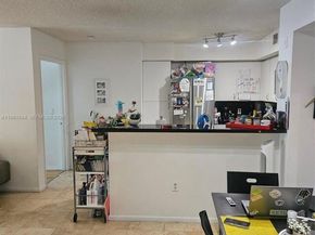 19501 E Country Club Dr 9306, Aventura FL 33180