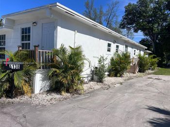 9674 NW 10th Ave