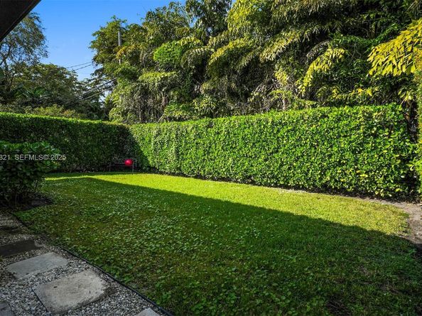 1409 Bird Rd, Coral Gables FL 33146