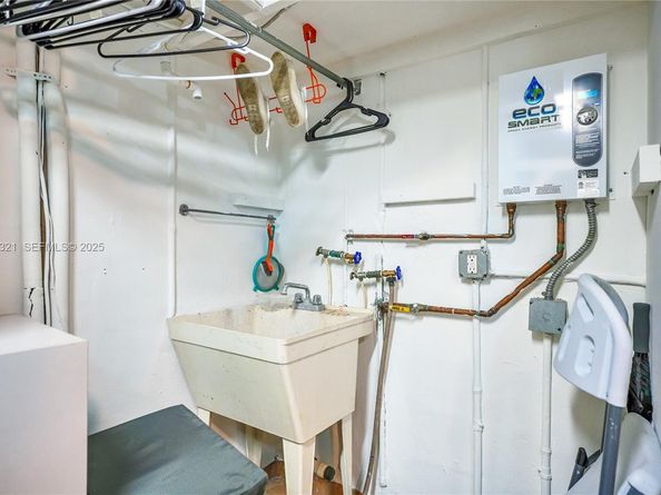 1409 Bird Rd, Coral Gables FL 33146