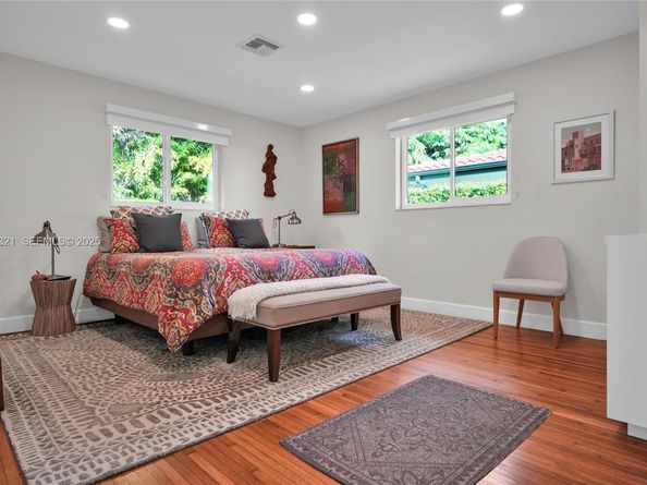 1409 Bird Rd, Coral Gables FL 33146