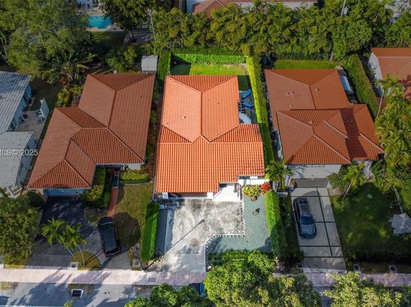 1409 Bird Rd, Coral Gables FL 33146