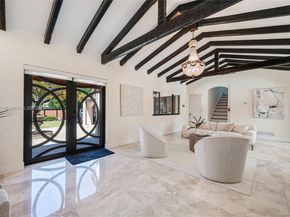 5135 Alton Rd, Miami Beach FL 33140