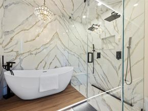 5135 Alton Rd, Miami Beach FL 33140