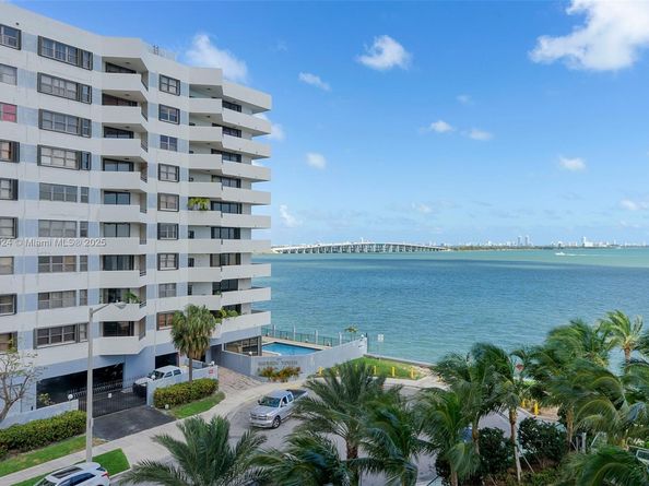 2900 NE 7th Ave 301, Miami FL 33137