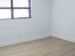 9023 SW 113th Place Cir W, Miami FL 33176