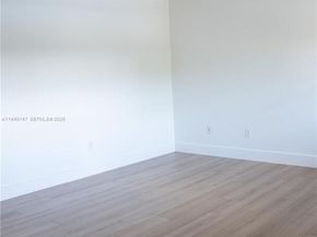 9023 SW 113th Place Cir W, Miami FL 33176