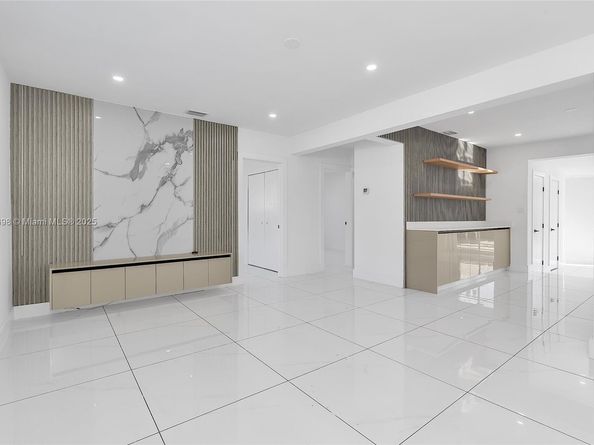 6540 SW 25th St, Miami FL 33155