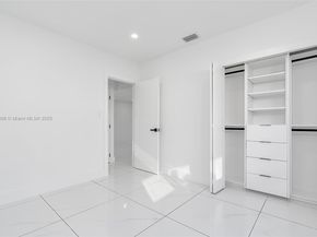 6540 SW 25th St, Miami FL 33155