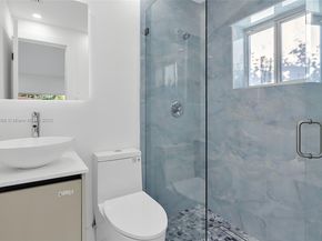 6540 SW 25th St, Miami FL 33155