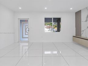 6540 SW 25th St, Miami FL 33155