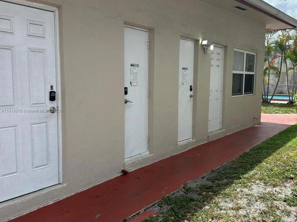 2916 Funston St 47A, Hollywood FL 33020