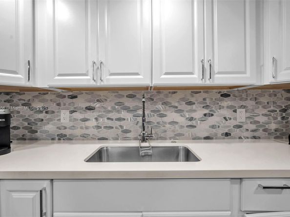 3039 Hythe C 3039, Boca Raton FL 33434