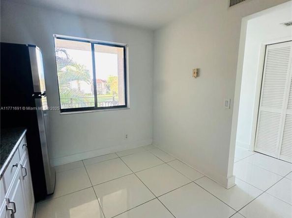 16491 Blatt Blvd 202, Weston FL 33326