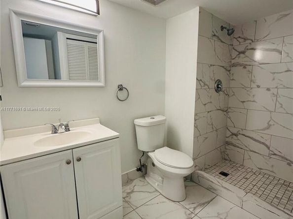 16491 Blatt Blvd 202, Weston FL 33326
