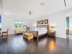 6900 Barquera St, Coral Gables FL 33146