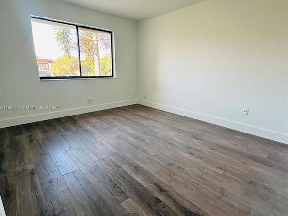 16491 Blatt Blvd 202, Weston FL 33326