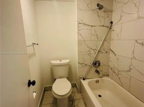16491 Blatt Blvd 202, Weston FL 33326
