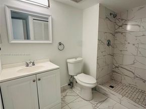 16491 Blatt Blvd 202, Weston FL 33326