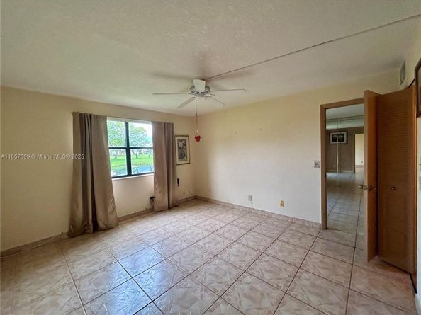 10300 NW 30th Ct 111, Sunrise FL 33322