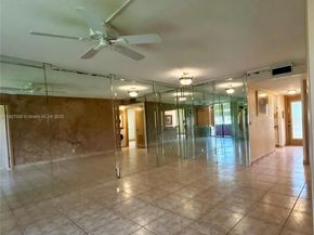 10300 NW 30th Ct 111, Sunrise FL 33322