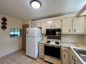 10300 NW 30th Ct 111, Sunrise FL 33322