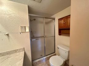 10300 NW 30th Ct 111, Sunrise FL 33322