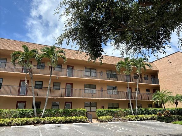 10300 NW 30th Ct 111, Sunrise FL 33322