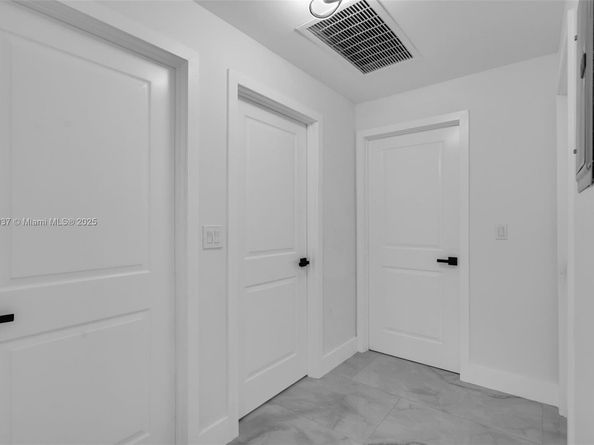 1411 NW 40th St, Miami FL 33142