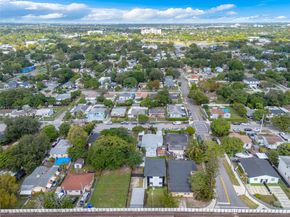 1411 NW 40th St, Miami FL 33142