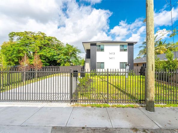 1411 NW 40th St, Miami FL 33142