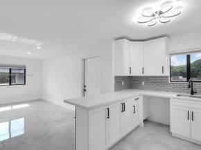 1411 NW 40th St, Miami FL 33142