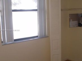 214 Lake Pointe Dr 109, Oakland Park FL 33309