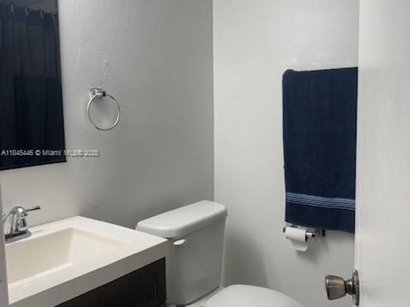 4855 NW 7th St 4016, Miami FL 33126