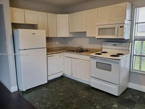 3006 Coral Ridge Dr 210B, Coral Springs FL 33065