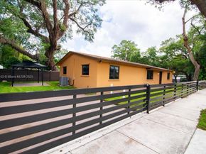 17001 NW 28th Ave, Miami Gardens FL 33056